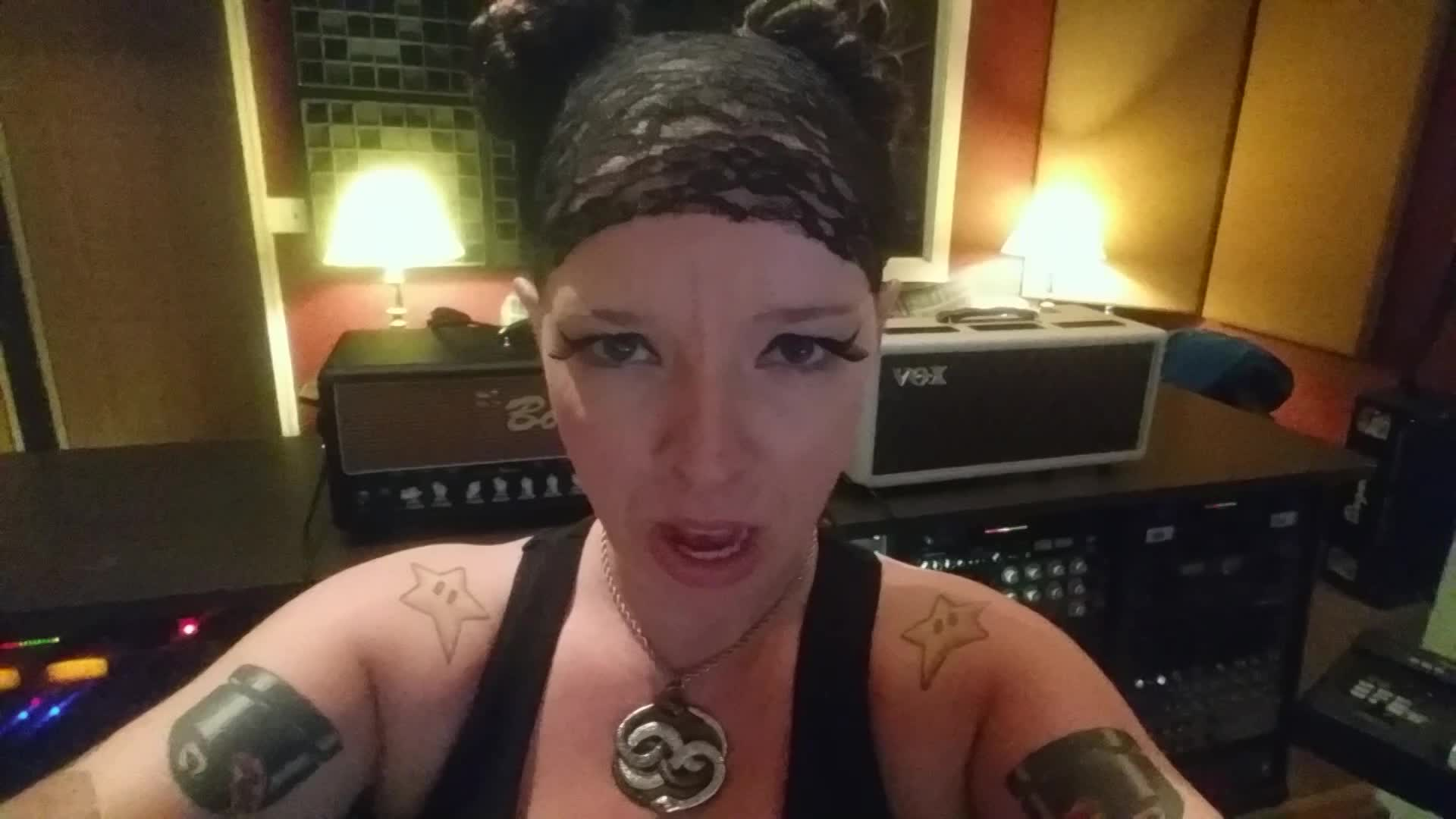 Crystal Cnote: Devil Himself Video Selfy