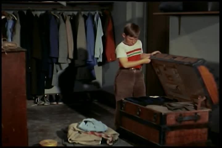 The Adventures of Superman s5E10: Prince Albert Coat