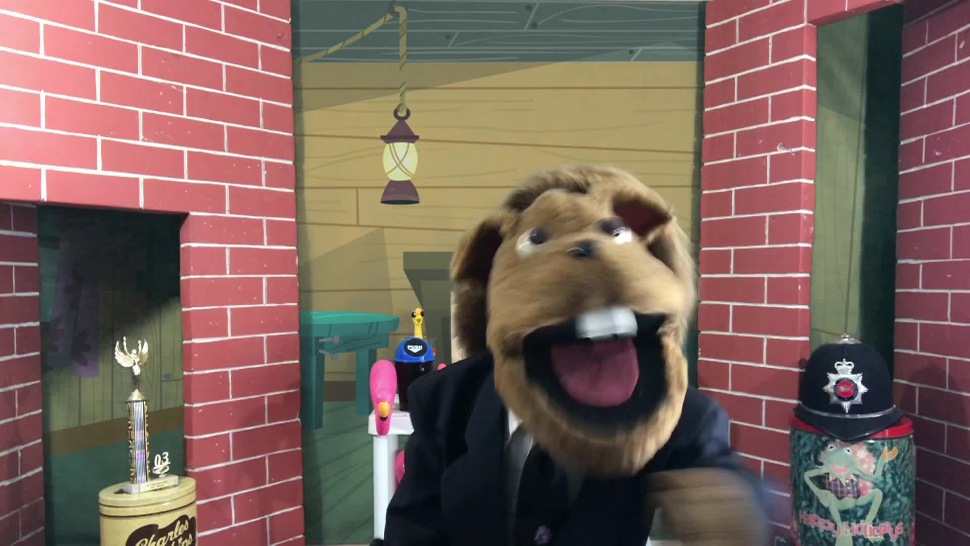 Nutty's Treehouse - Episode 056 - Balloon Stooge Wreck Yolk