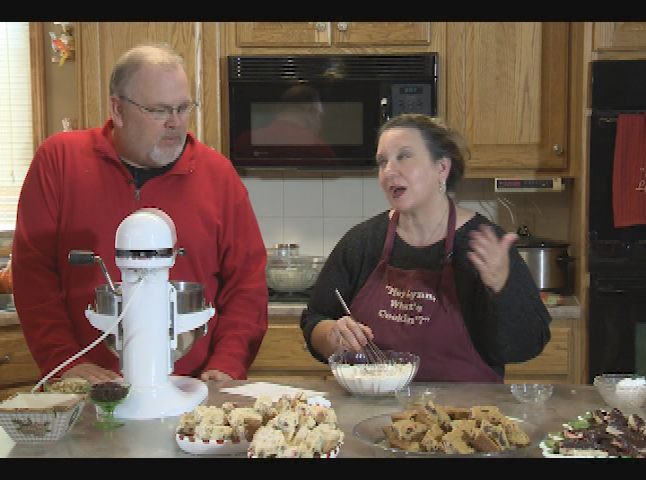 Hey Lynn, What's Cookin'?: Cocoa and Cookies