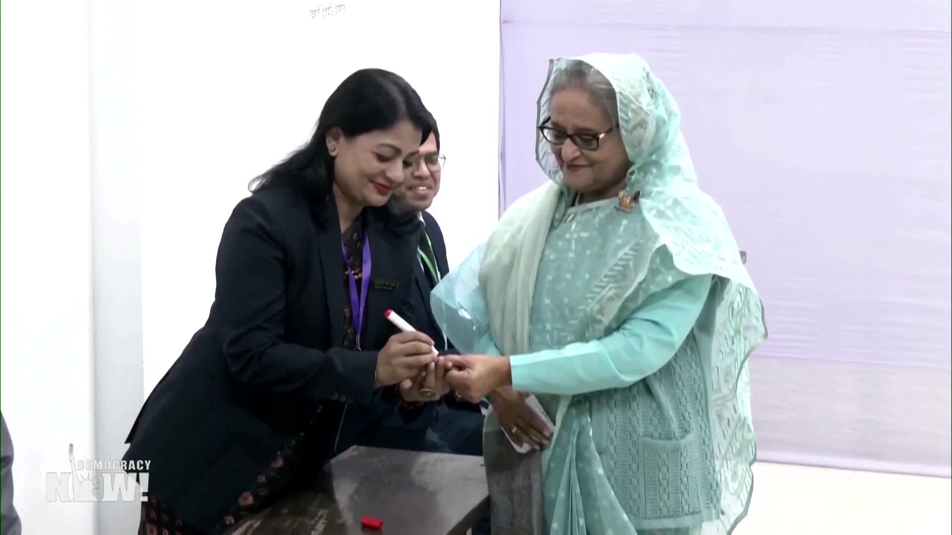 Democracy Now 2025-1117-hd