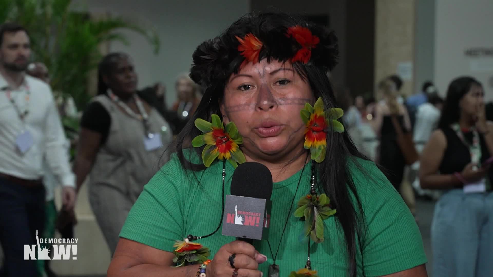 Democracy Now 2025-1121-hd